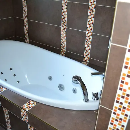 Arietta Guest house 3*